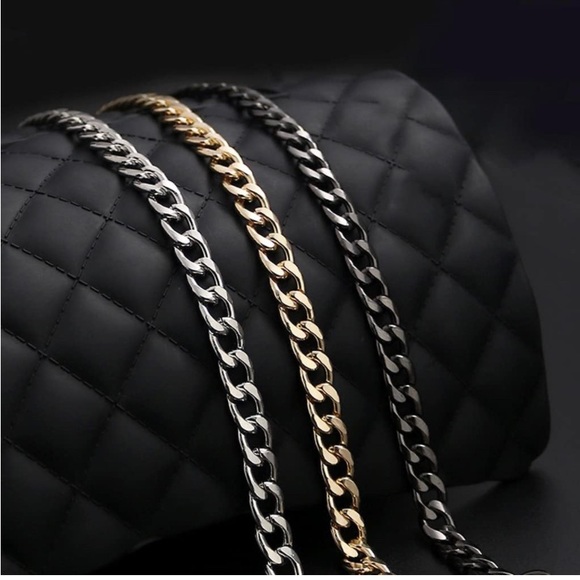 Smart Accessories 4 piece Purse Chains Set - Picture 4 of 8